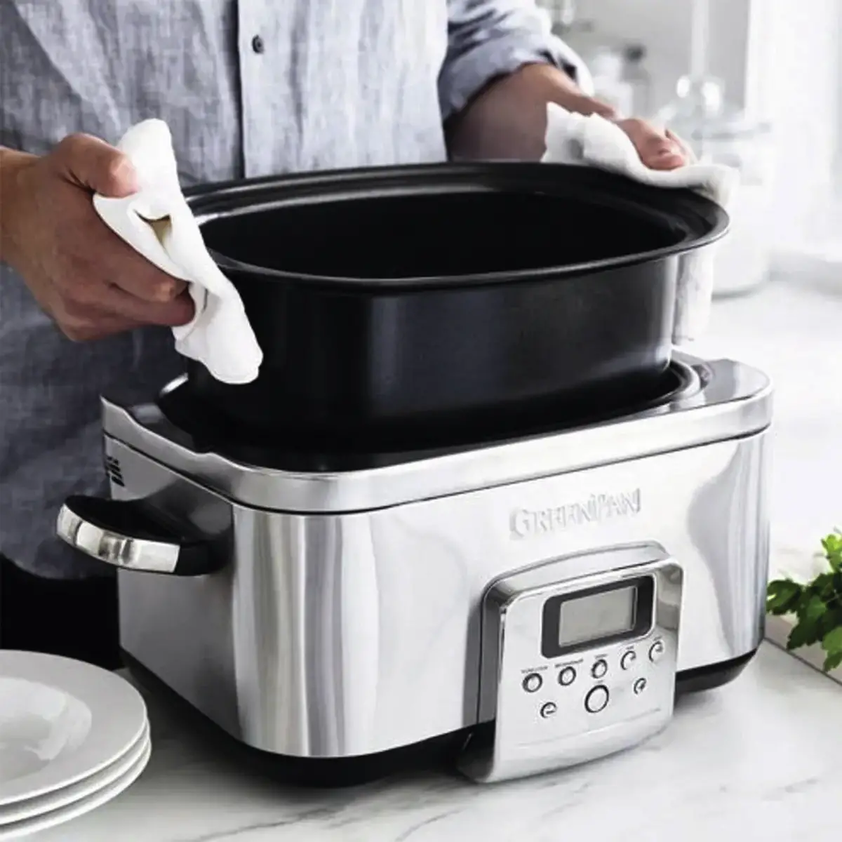 Elite slowcooker